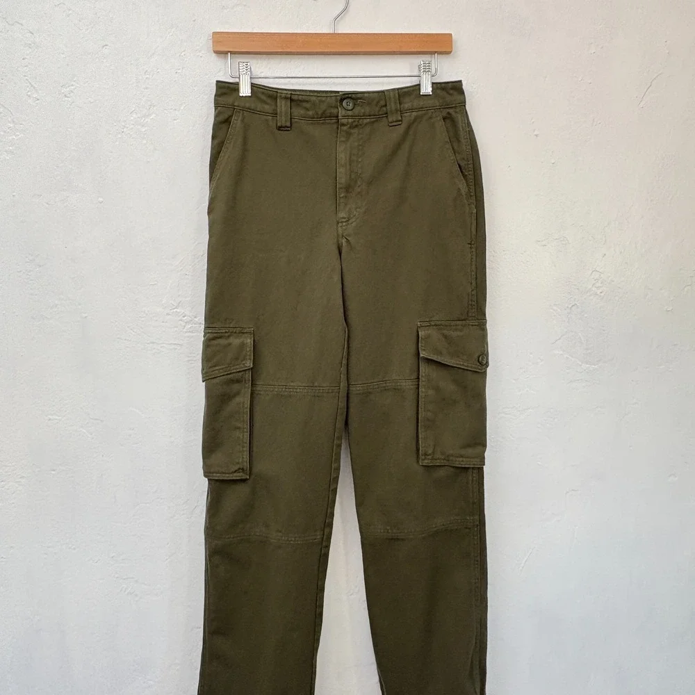 Aritzia TNA Highway Cargo Pants Women Size 6 Olive Green Cotton